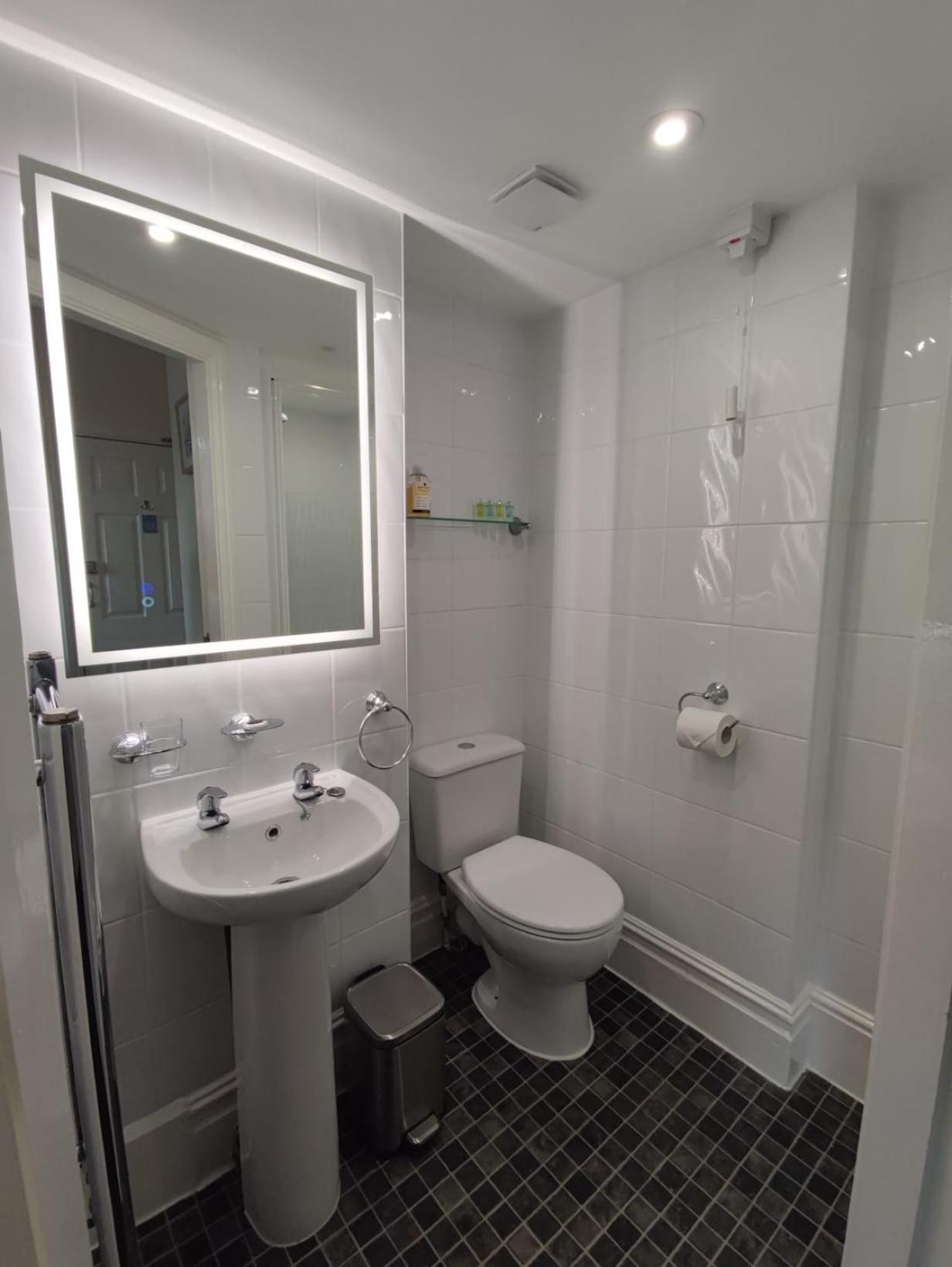 Guest house The Rosedene 4*